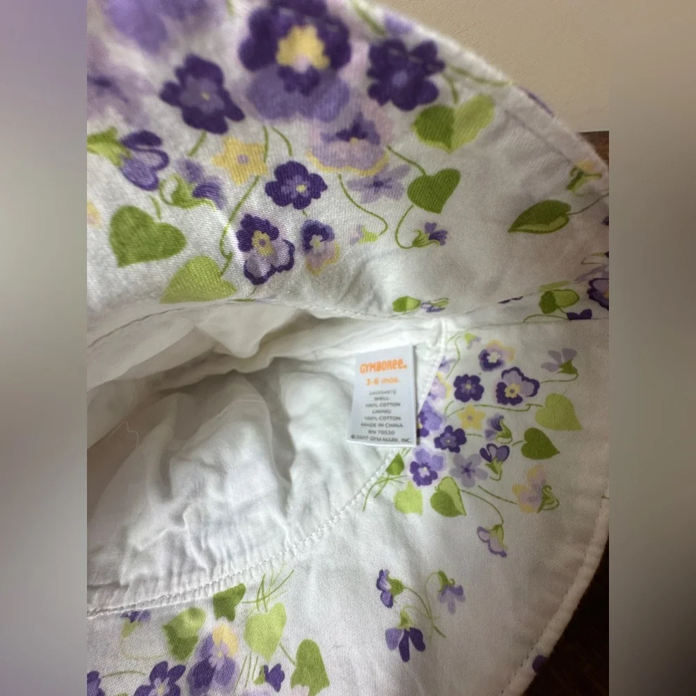 Gymboree‎ 3-6 months Snappy Dresser Purple Pansy Hat